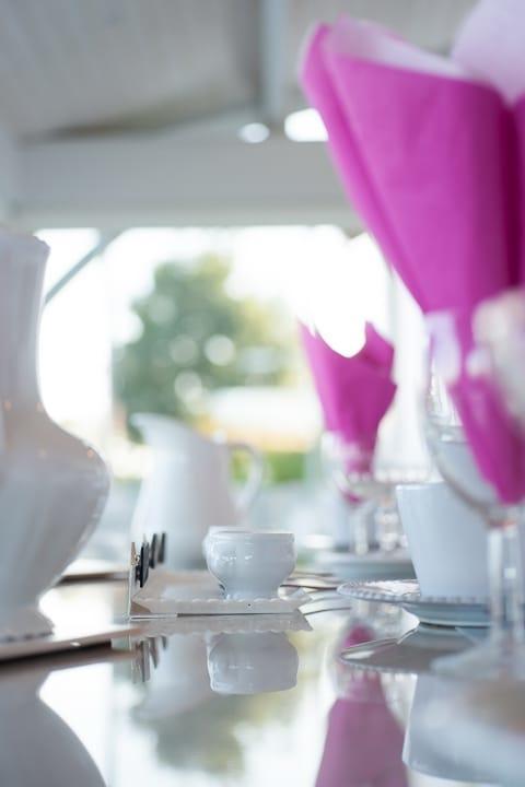 ピュイスガン Les Raisins Du Bonheur Bed & Breakfast エクステリア 写真